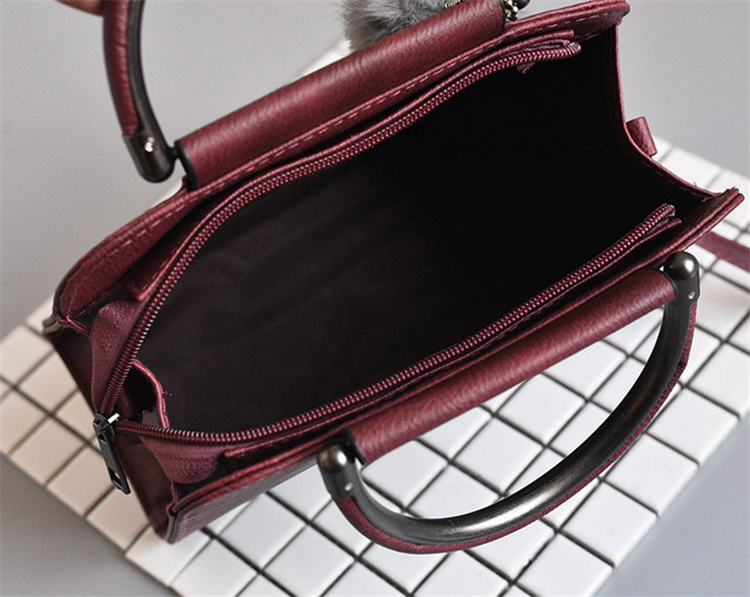 ZYB024 Urban Chic: حقيبة كتف أنيقة