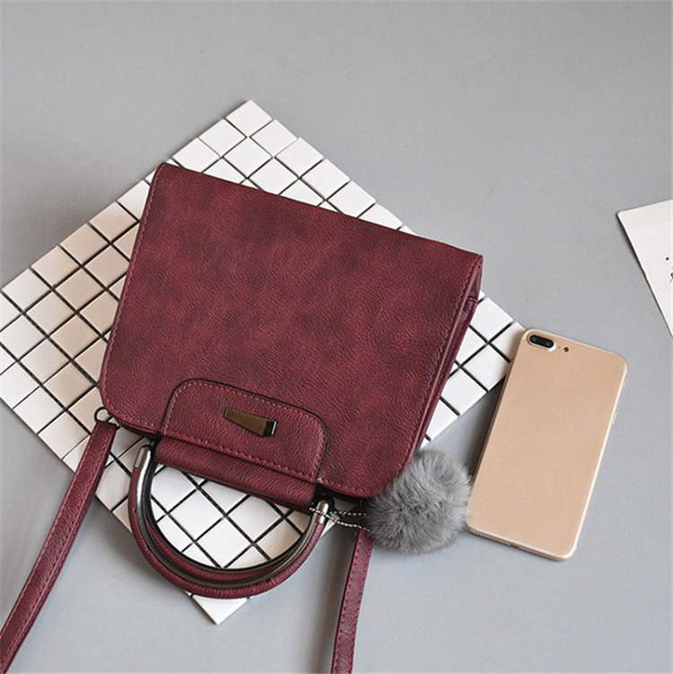 ZYB024 Urban Chic: حقيبة كتف أنيقة