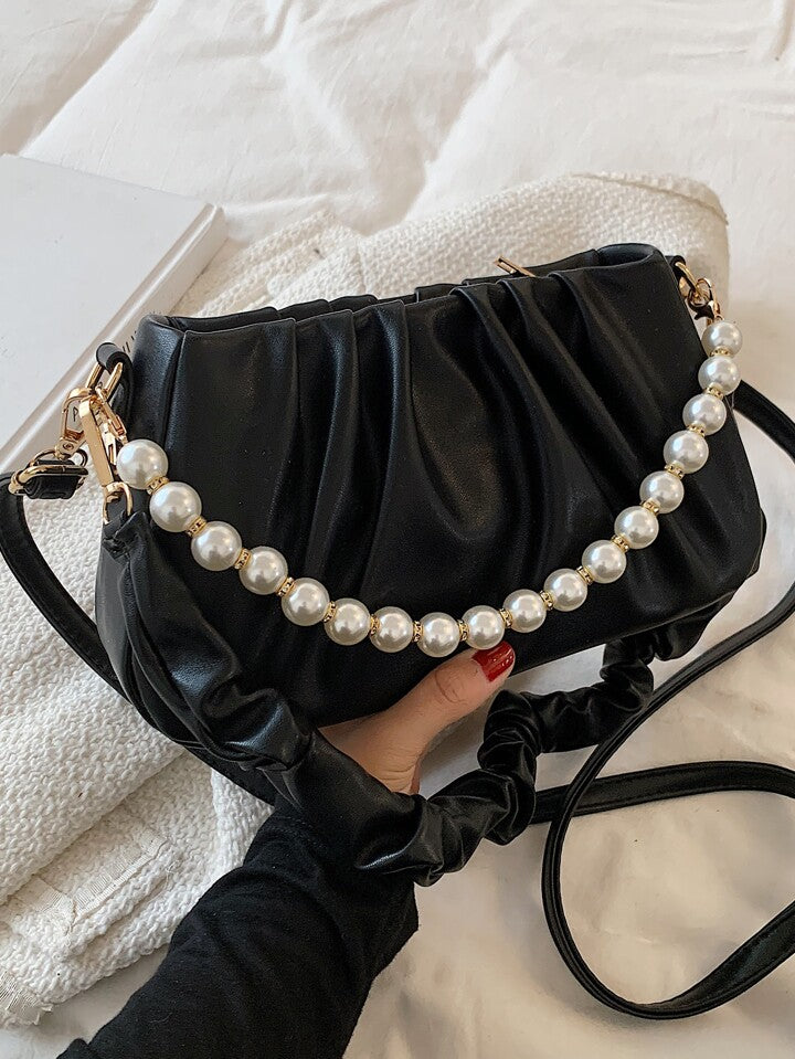 ZYB063 Elegant and Playful: Pearl-Chain Shoulder Bag