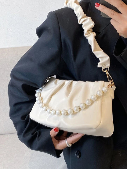 ZYB063 Elegant and Playful: Pearl-Chain Shoulder Bag