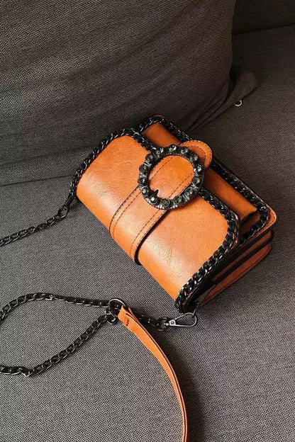 ZYB043 Edgy and Chic: Studded Chain Shoulder Bag