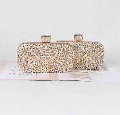 ZYB045 Glamorous and Sparkling: Crystal Clutch